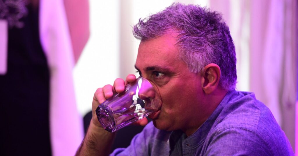 Escala la rebelión de concejales libertarios: “Hay que despegarse un poco del Gobierno nacional”