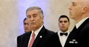 Aguad pone un pie en la interna radical y se anota en busca de fueros