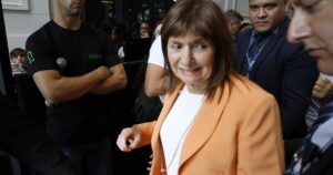 Karina le veta un candidato a Patricia y estalla otra interna libertaria