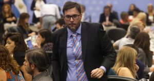 Agost Carreño viajó a Estados Unidos para estudiar el avance judicial del caso Libra