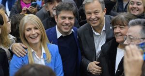 Kicillof empezó la campaña con Magario y Cascallares en el sur del conurbano