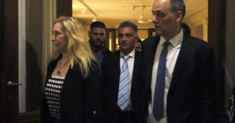 Paranoia total de Milei por la filtración de audios de Karina en la Casa Rosada