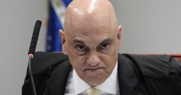 Alexandre de Moraes desafía a Trump: “No hay posibilidades de ceder ni un milímetro”