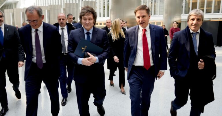 Se va otra funcionaria del FMI crítica del acuerdo con Argentina: “Este naufragio es más fraudulento que el de 2018”