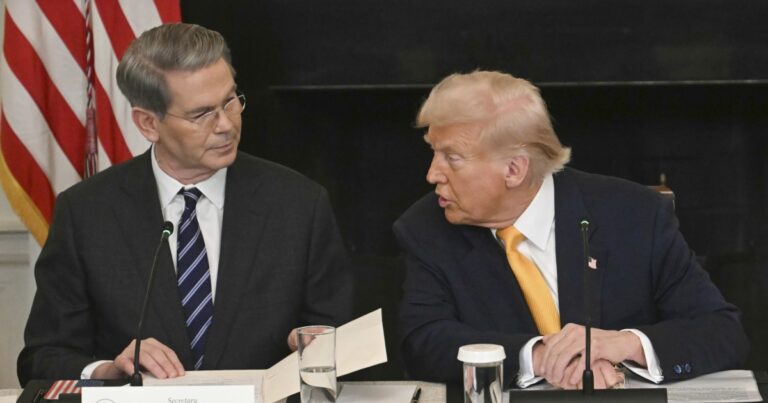 El secretario del Tesoro dijo que Argentina es un aliado “sistemáticamente importante” y habló de un swap