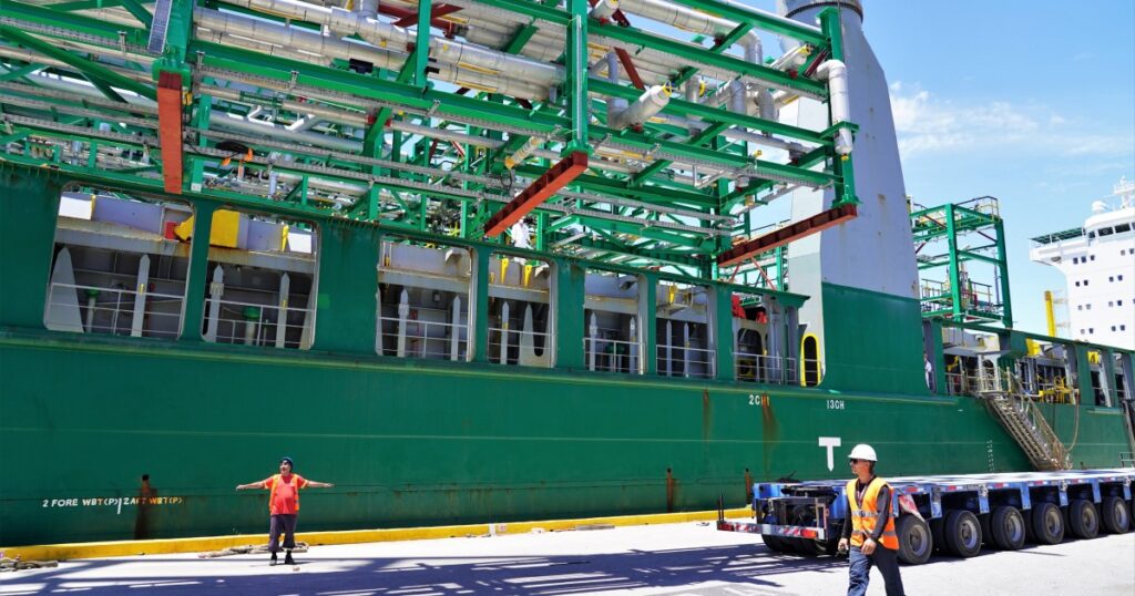 En Dock Sud licitan de nuevo el dragado para habilitar el ingreso de los chinos