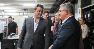 Milei prometió tierras raras y uranio, pero Estados Unidos se empantana en las provincias