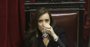 Villarruel prepara un plan de despidos en el Senado para después de las elecciones