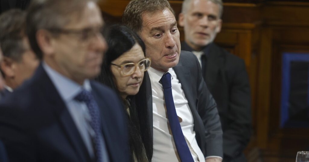 Santilli, Cornejo y los Menem, bajo la tensión de sacar las reformas