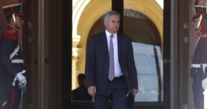 Quirno apeló a un antepasado en la revolución de 1810 para hacerse el patriota y se supo que votó a favor del virrey