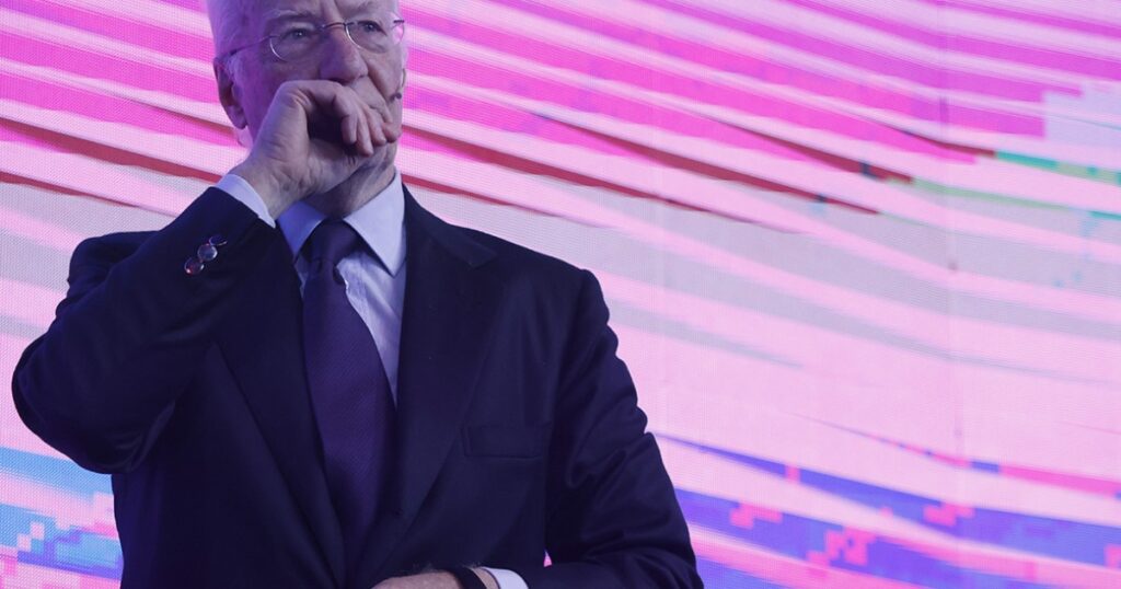 Rocca, Eurnekian y Total creen que el GNL ya no es viable y apuestan por los gasoductos