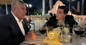 Tapia estuvo en Mar-a-Lago y busca una bilateral con Trump