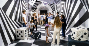 Por la crisis, un astillero de Mar del Plata alquila su nave más moderna para grandes espectáculos