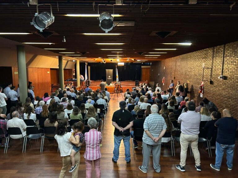 Analisis completo: La Libertad Avanza y el PJ le arrebataron la presidencia del Concejo Deliberante. En una sesión poco seria