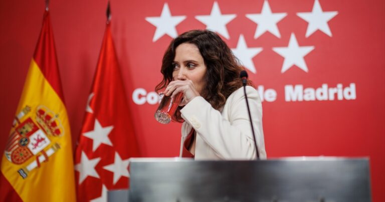 Ayuso y Vox piden suspender el acuerdo con el Mercosur y estallan los libertarios de Milei