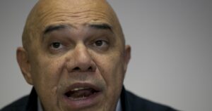 “Para salvar la relación con Trump, Machado guardó silencio sobre la persecución a migrantes venezolanos en EEUU”