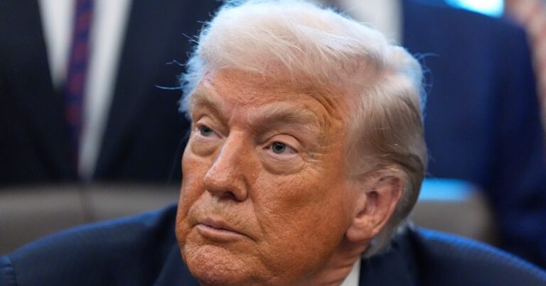 Trump dijo que Delcy es una persona fantástica un día antes de recibir a Corina