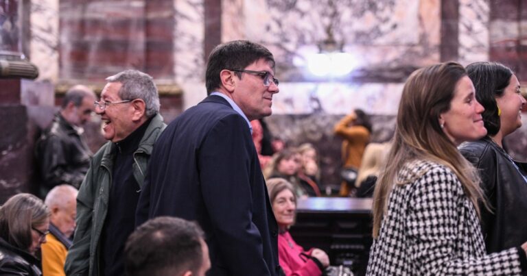 Se tensa la paritaria docente en Santa Fe y los gremios amenazan con instalar la Carpa Blanca