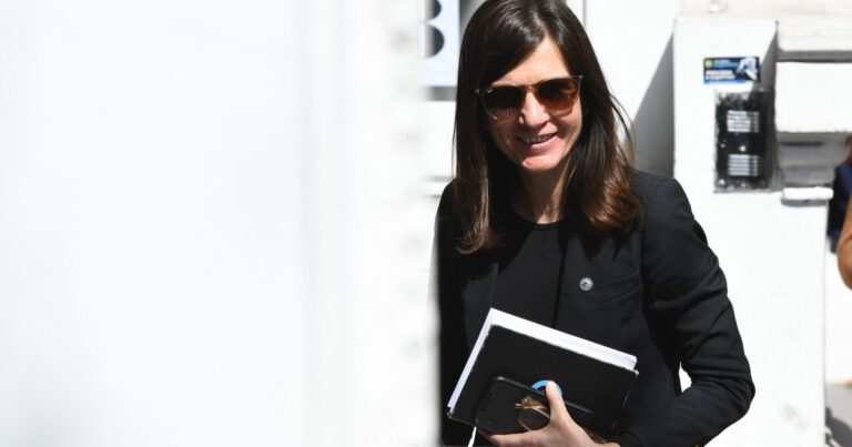 En Mar del Plata, el peronismo se divide en tres listas y Raverta enfrenta al axelismo