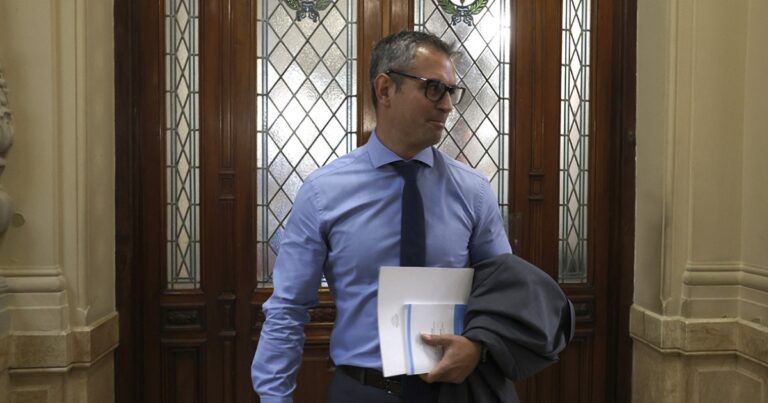 La oposición advierte que por el carnaval la reforma laboral pasaría para marzo