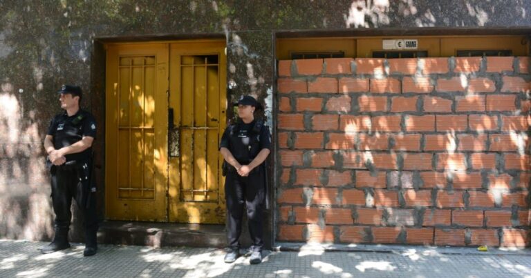 La Ciudad desalojó dos viviendas usurpadas en pleno Palermo