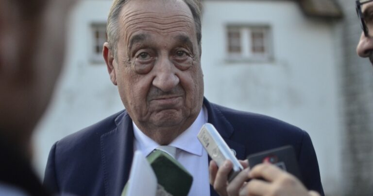 Alarma en los intendentes por el derrumbe de la coparticipación y de la recaudación por tasas