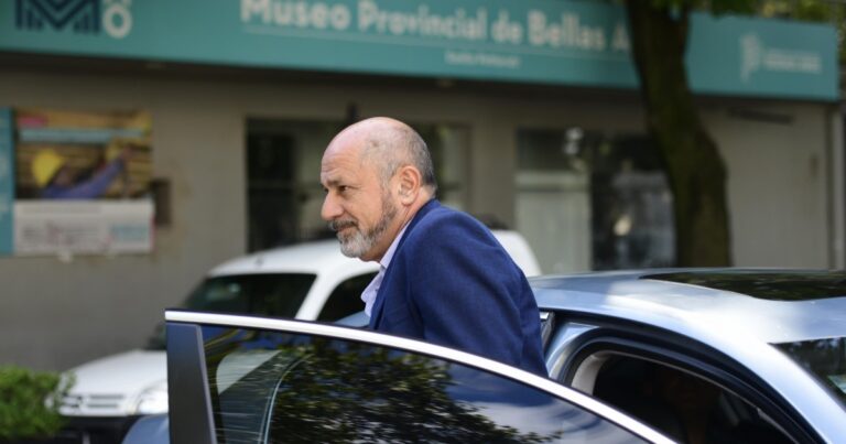 Rebelión contra Secco en el Frente Grande: “Todo lo que no le haga reverencia queda afuera”