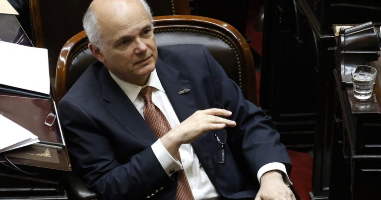 Milei puso de primer diputado en la Ciudad al abogado del fondo buitre que perdió con YPF