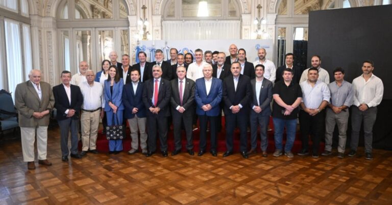 Jaldo recibió a industriales para el inicio de la zafra 2026