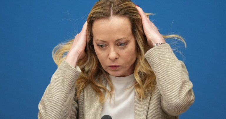Dura derrota de Meloni, la aliada europea de Milei