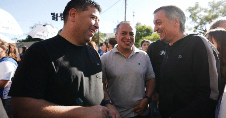 La CGT busca reconciliarse con el kirchnerismo, Jerónimo se acercó a saludar a Máximo