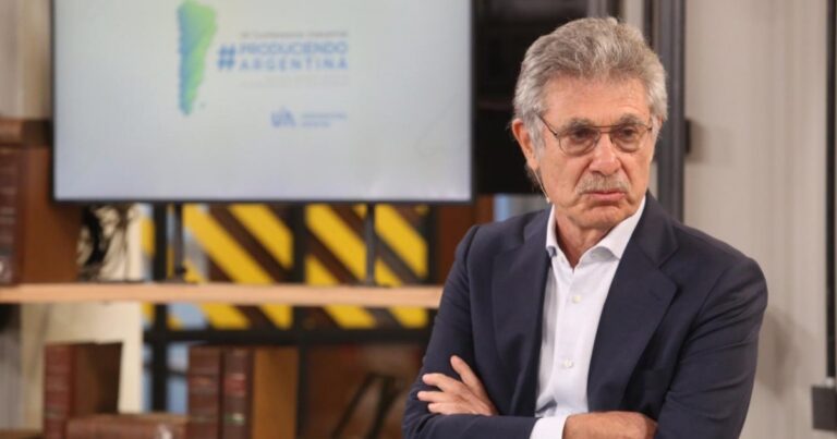 Citan a indagatoria a Sigman en la causa que investiga la compra de vacunas contra el Covid