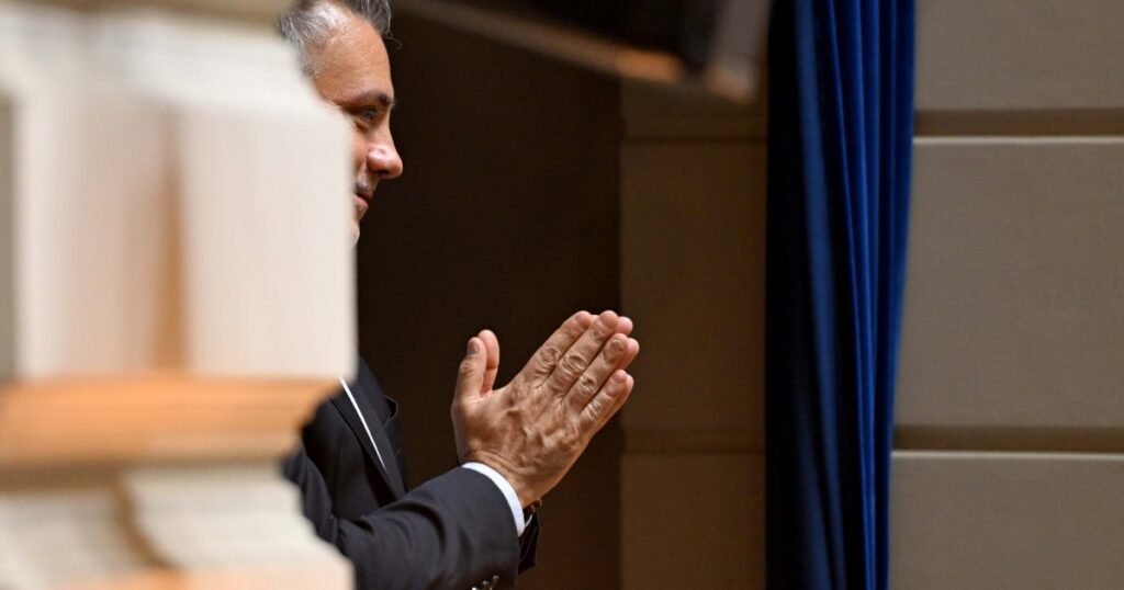 Pareja sale al cruce de los radicales y los acusa de “colgarse” de la Boleta Única