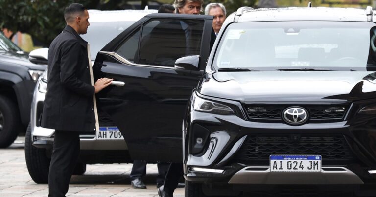 Mahiques toma al pliego de Ponte como rehén para negociar con Lijo