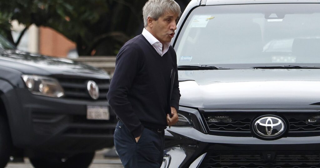 Las concesionarias de las grandes marcas venden un 30% menos a pesar de congelar precios por el avance chino