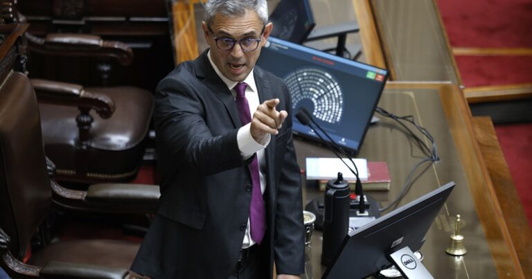 Con apoyo de los gobernadores de provincias mineras, el gobierno aprobó la reforma de la ley de Glaciares