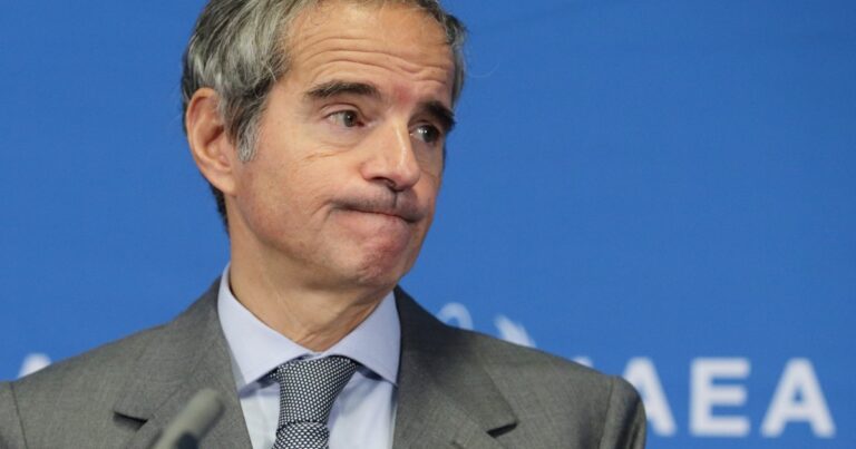 El voto del gobierno de Milei a favor de la esclavitud le complicó a Grossi los 55 votos de Africa para la ONU