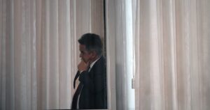 Un caso de estafa bancaria irrumpe en la campaña presidencial de Brasil y golpea al bolsonarismo