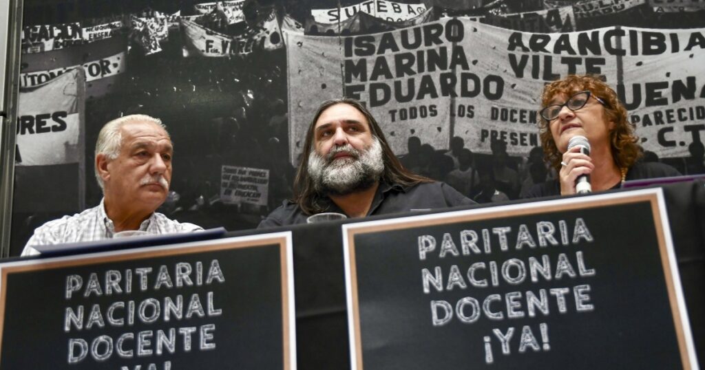 Baradel deja la conducción del Suteba y la izquierda buscará quedarse con el sindicato docente