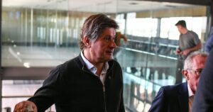 Con críticas a la conducción local del PJ, el intendente de Funes empuja la renovación partidaria