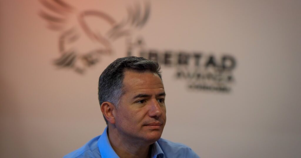 Bornoroni le sacó a Macri el sobrino de Tagle y suma otro intendente del Gran Córdoba