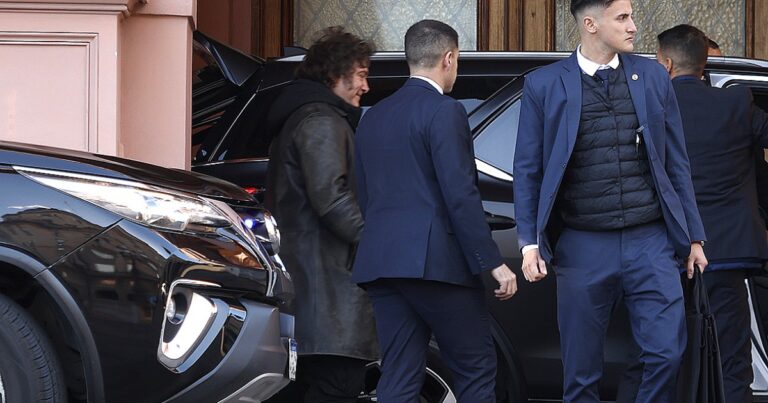 Milei busca cerrar una visita del Papa a la Argentina en noviembre