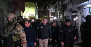 La Ciudad lanzó un megaoperativo en 15 barrios populares con 1500 policías