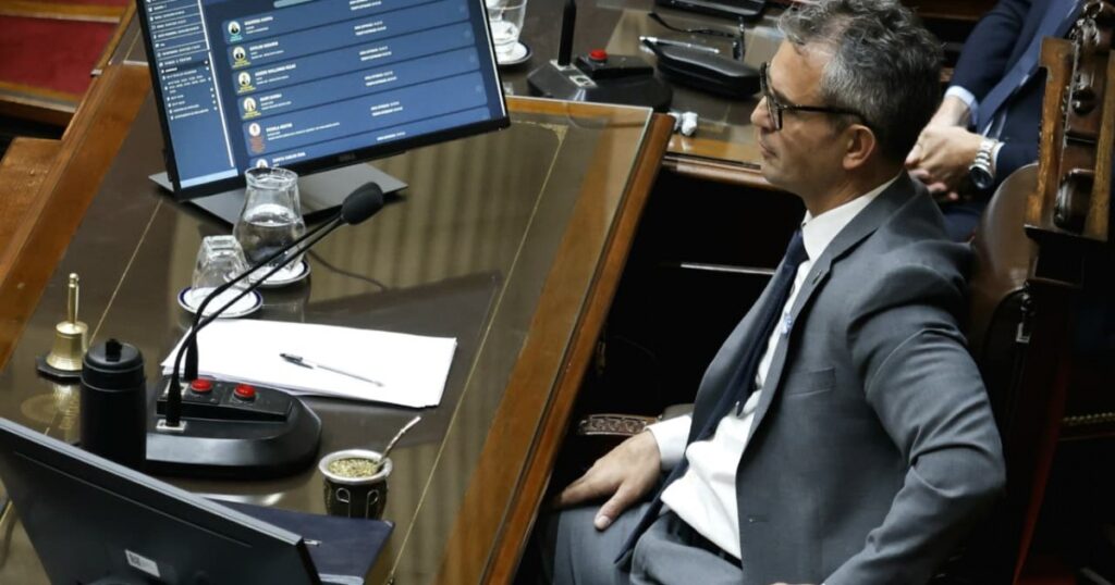 Jaldo y Sáenz le dieron el quórum a Milei para cortar los subsidios al gas en zonas frías