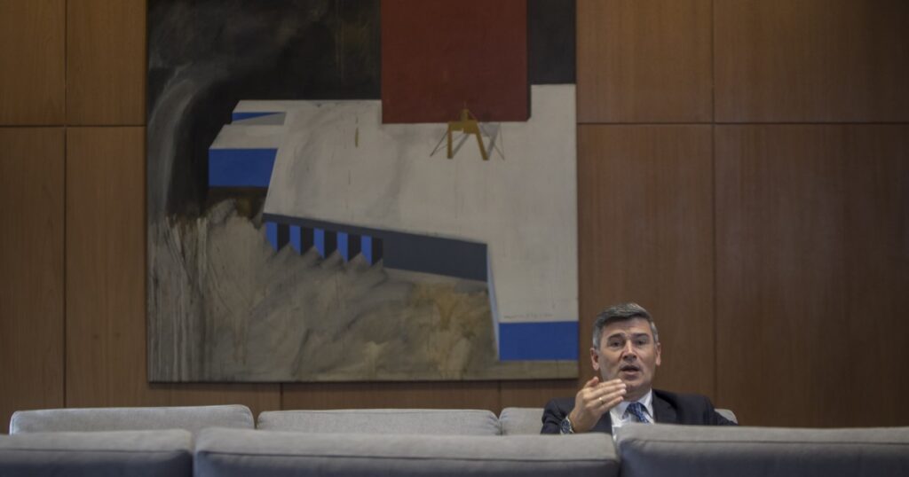 Preocupación en el equipo de Llaryora porque la gestión de Passerini en la capital no levanta