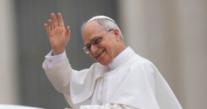 Llaryora apuesta a una visita del Papa a Córdoba en noviembre