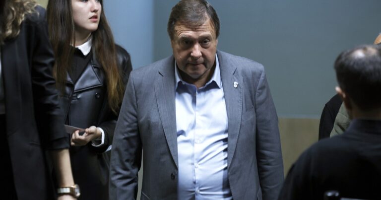 Allanaron a Weretilneck por sus vínculos con el arrepentido de la AFA