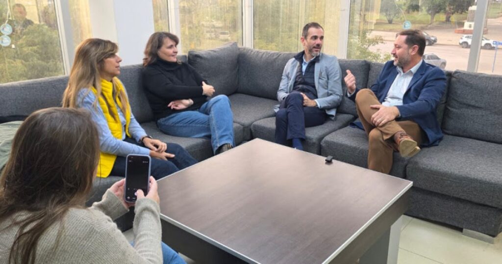 Petrecca busca un frente “con todos adentro” contra Kicillof y refuerza charlas con radicales y lilitos