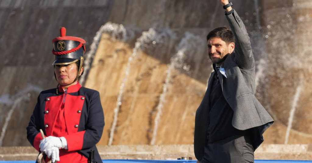 Pullaro terminó la restauración del Monumento a la Bandera que Macri, Alberto y Milei dejaron inconclusa