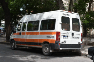 Transporte Escolar sin solución, un problema político y económico que tiene a las escuelas como rehenes